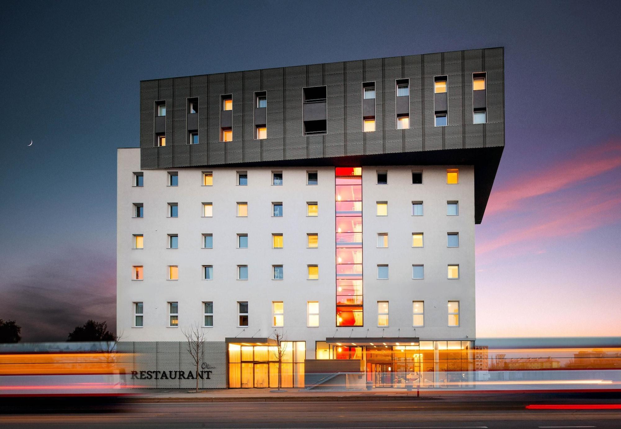 Comfort Hotel Olomouc Centre Exterior photo